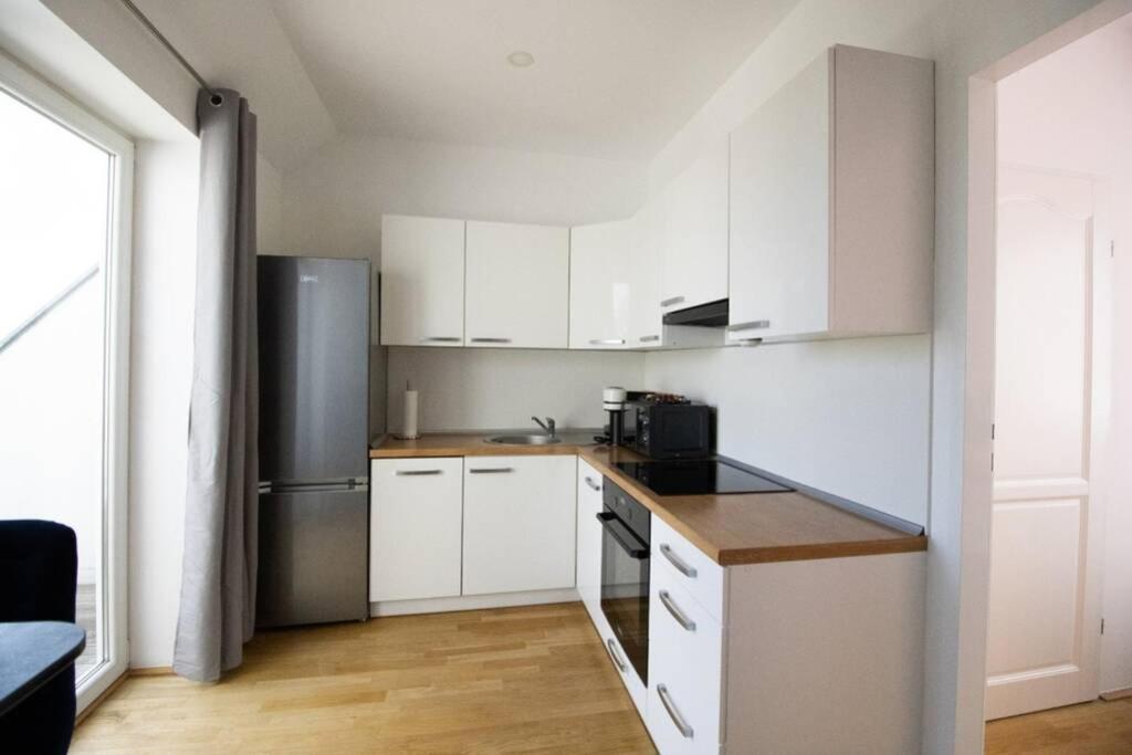 Ferienwohnung Sunny & Cozy Penthouse With Balcony L Dg4'14 Wien Exterior foto