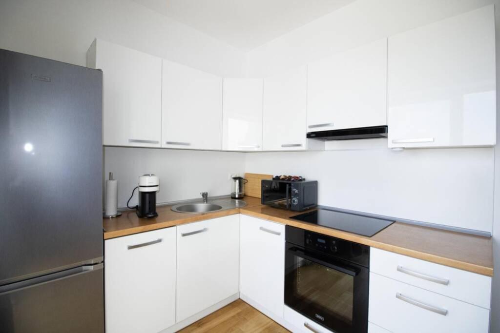 Ferienwohnung Sunny & Cozy Penthouse With Balcony L Dg4'14 Wien Exterior foto